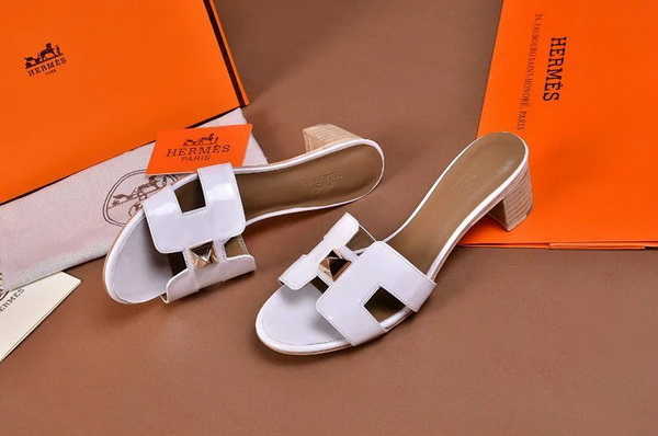 HERMES Slippers Women--011